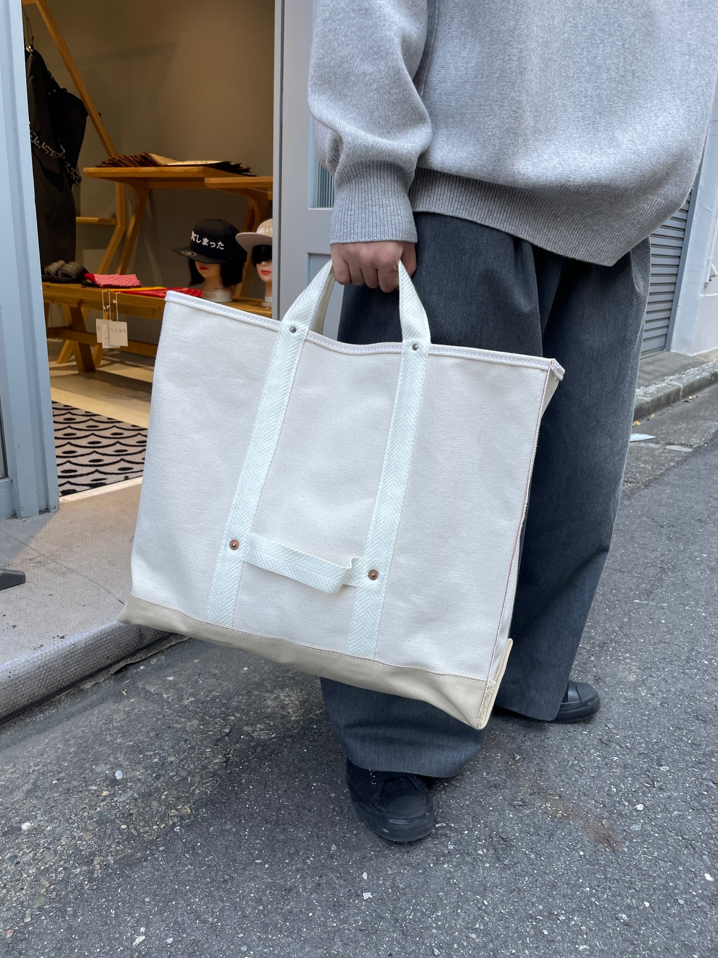 CANVAS BAG with WAX