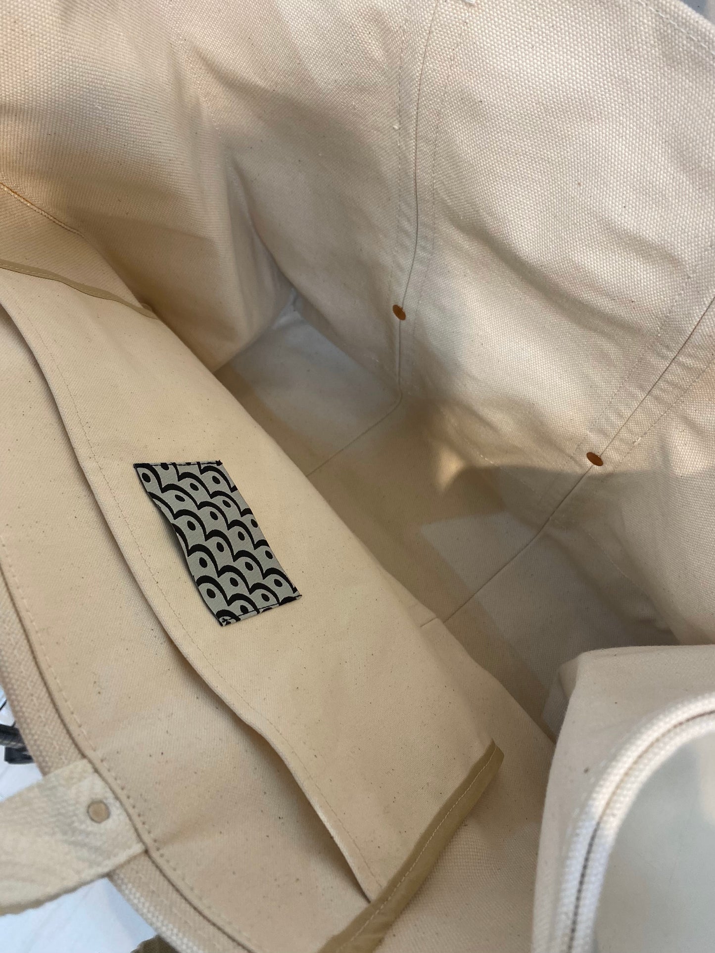 CANVAS BAG with WAX