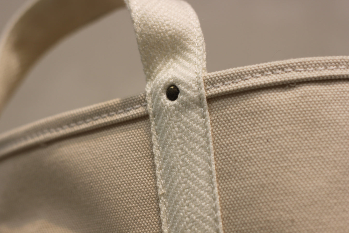 CANVAS BAG with WAX